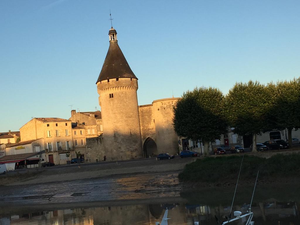 Отель Chez Valorine Либурн Экстерьер фото